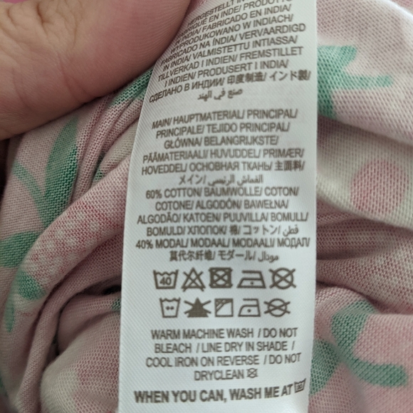 Mini Boden Strawberry Sundress - Picture 3 of 7